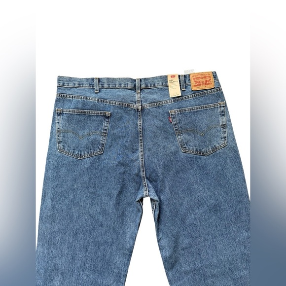 LEVI MEN'S BIG & TALL 550 RELAXED FIT JEANS  46 X 34 - Picture 3 of 10